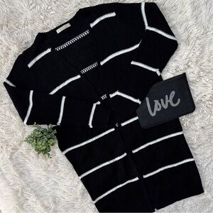 Active USA Ribbed Knit Stripped Cardigan 💗 Black & White